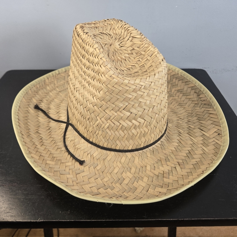 Straw Cowboy/Western Hat w Black Decorative Tassle